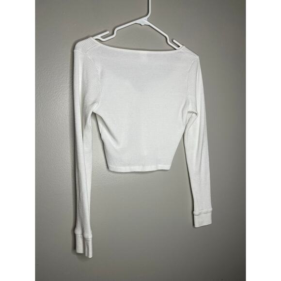 Aritzia TNA White Waffle Knit Cropped Long Sleeve Top – Size M - Picture 3 of 5